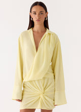 Pale Yellow